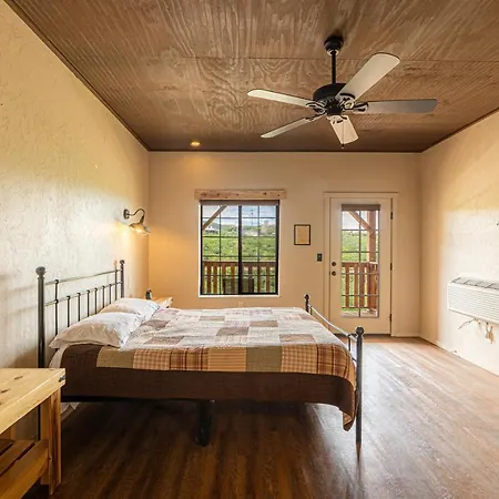Miners Cabin #2 - King Bed - Accessible Room - Private Balcony Tombstone Exterior foto