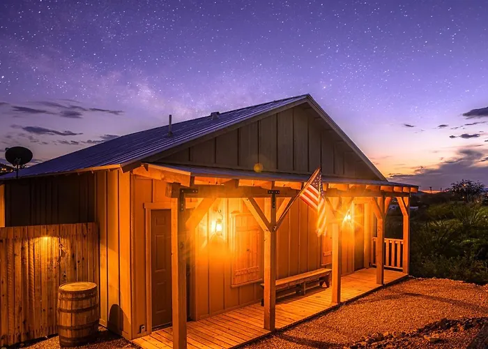 Miners Cabin #2 - King Bed - Accessible Room - Private Balcony