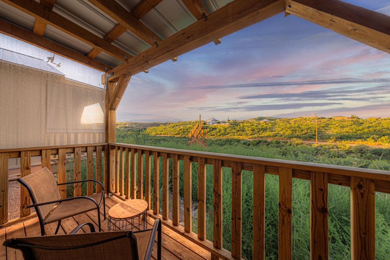 Miners #2 - King Bed - Accessible - Private Balcony Chalet